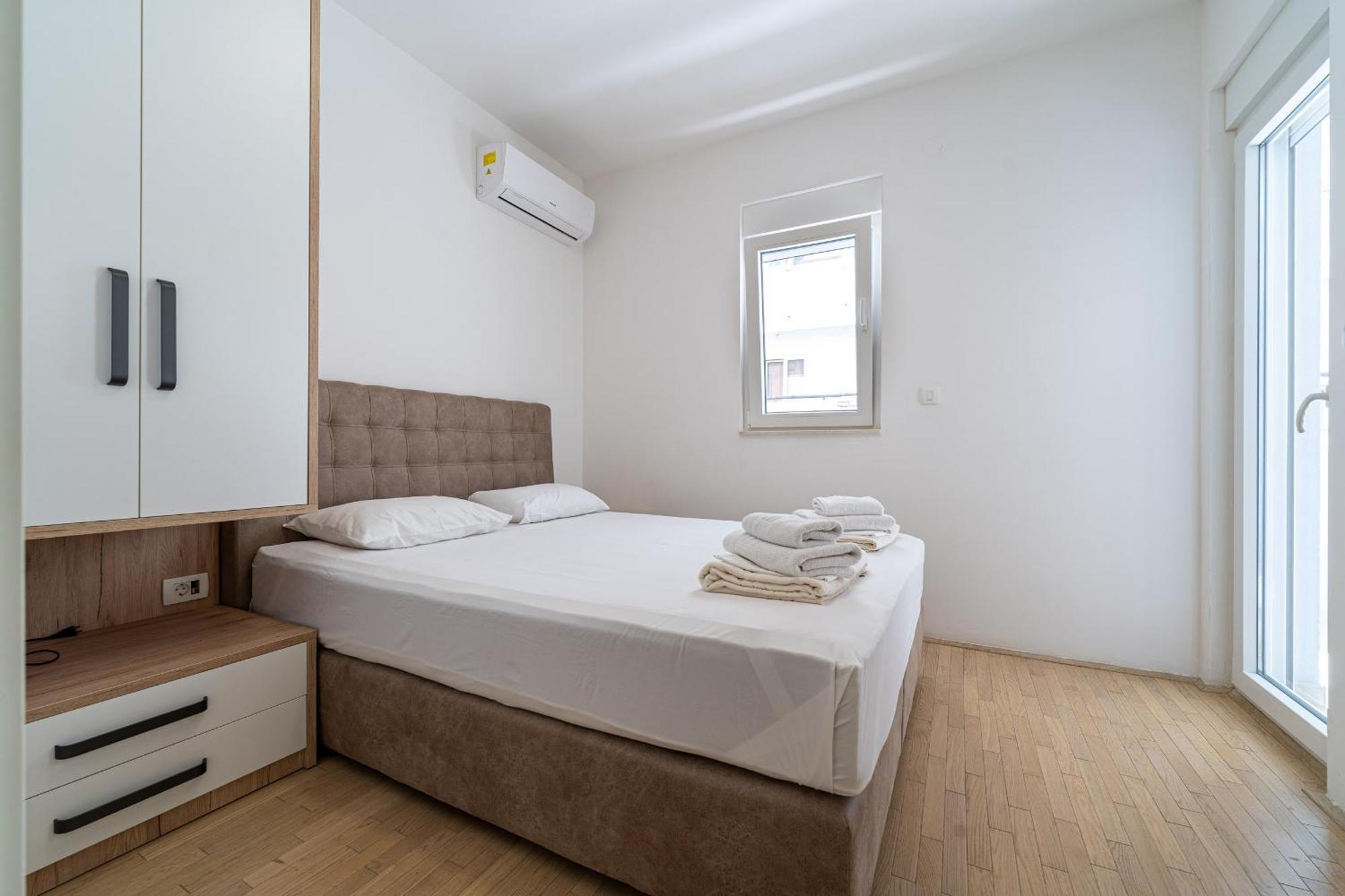 Marea Apartments Budva Rum bild