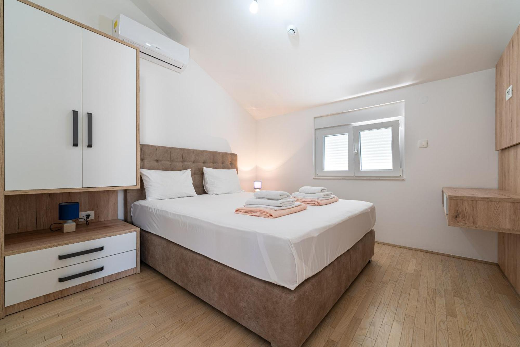 Marea Apartments Budva Rum bild